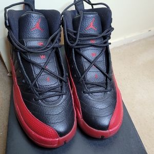 Air Jordan retro 12 bred